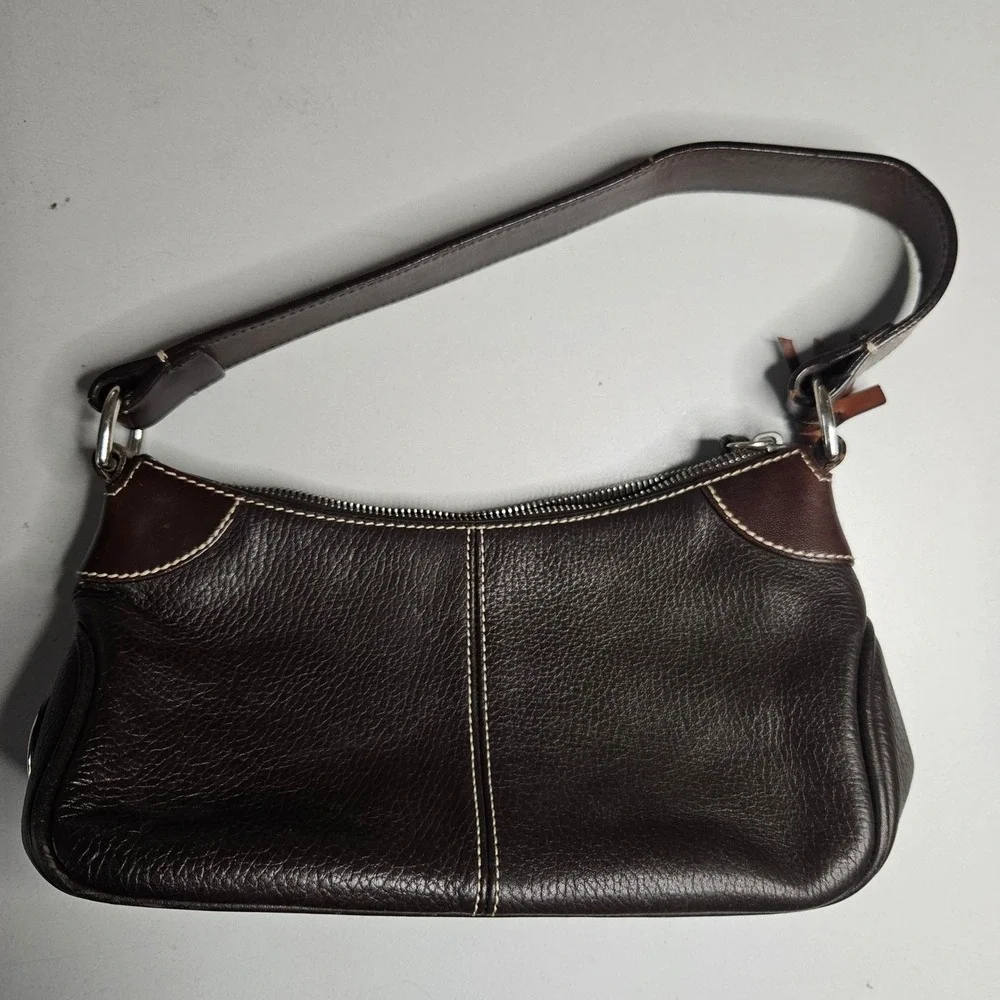 Dooney & Bourke All‎ Weather Leather 2 Baguette Shoulder Bag Brown H2 936925